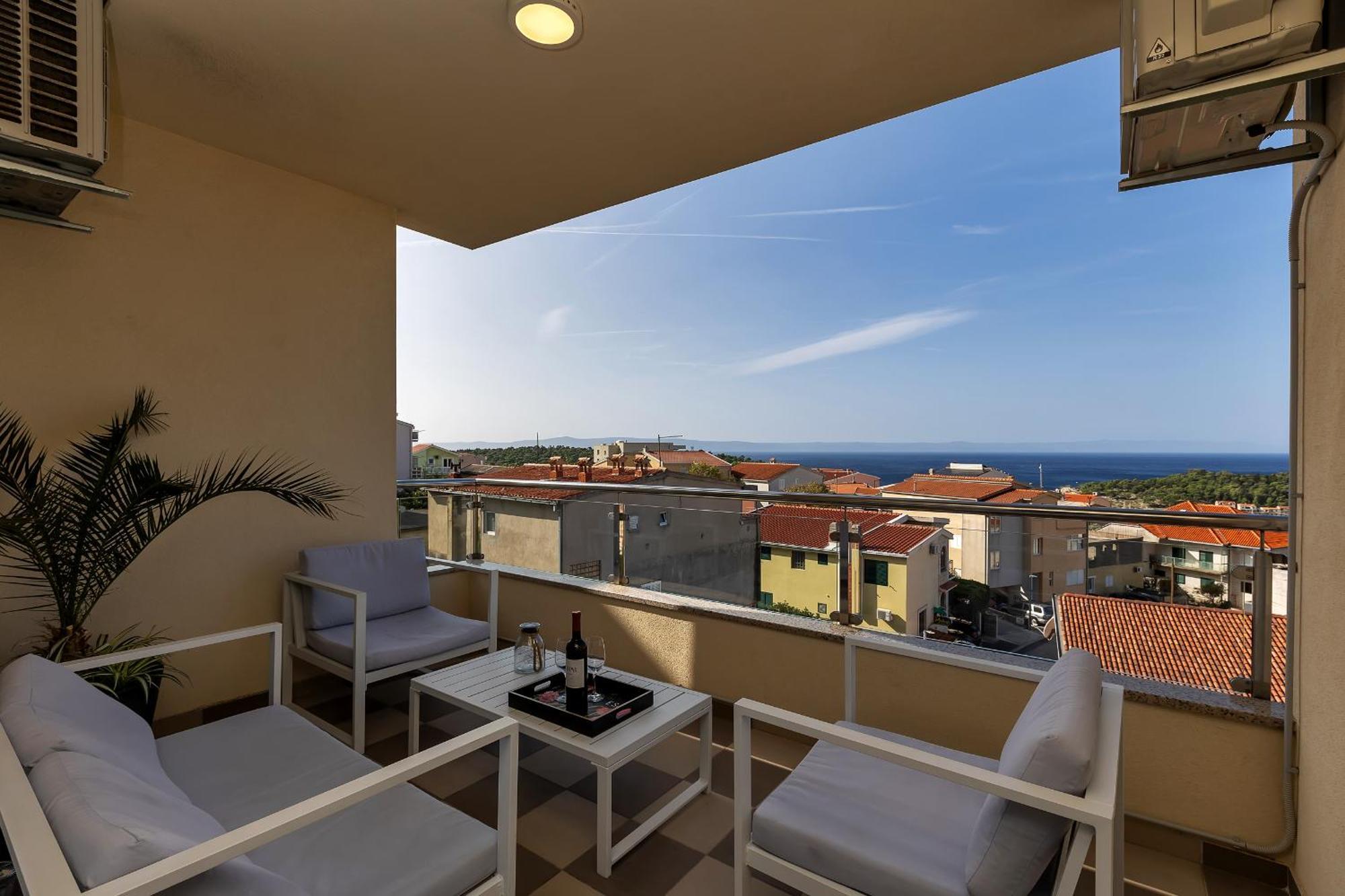 Sea View Dammi With Free Parking Apartment *