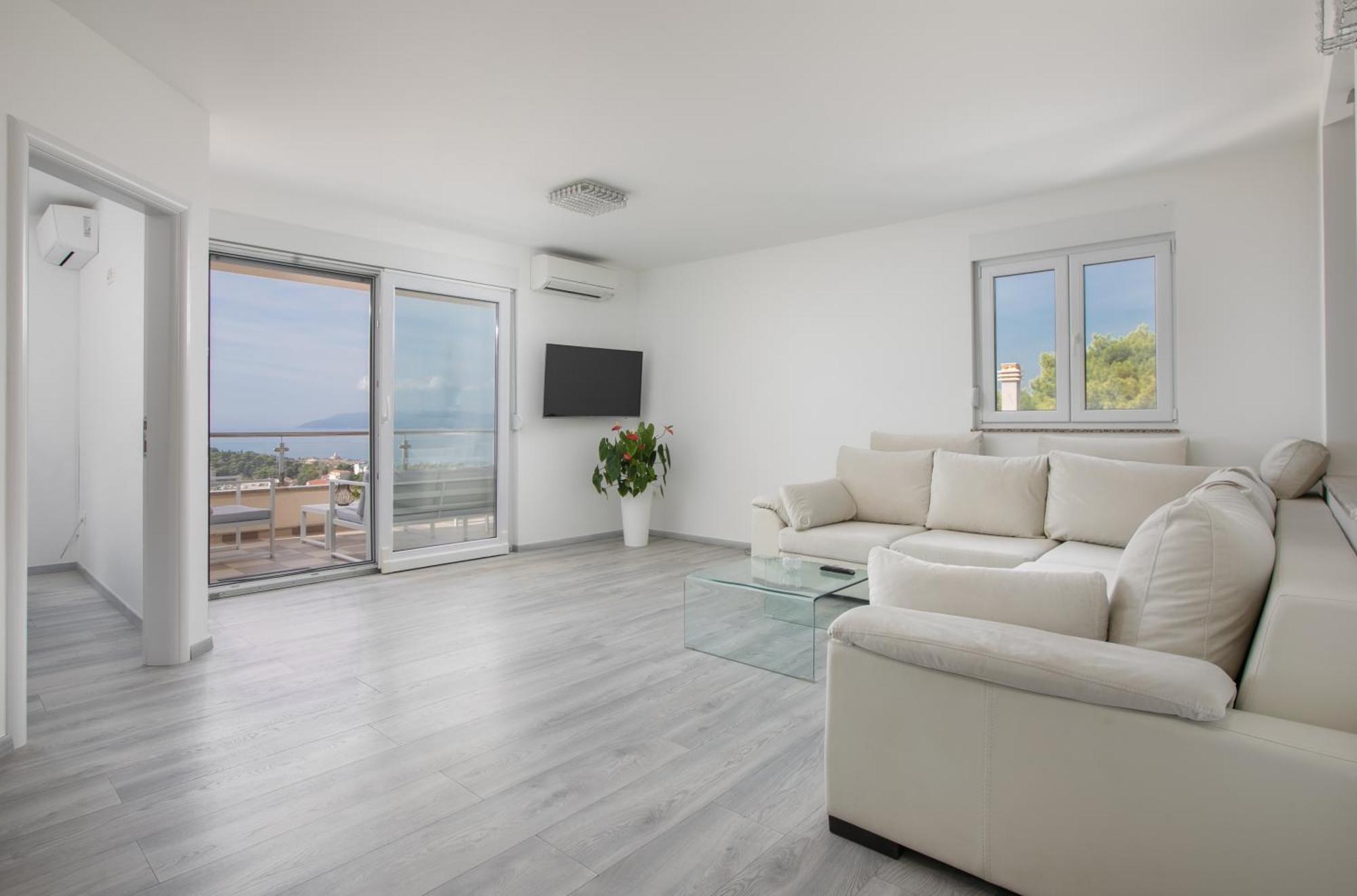 Sea View Dammi With Free Parking Apartment *